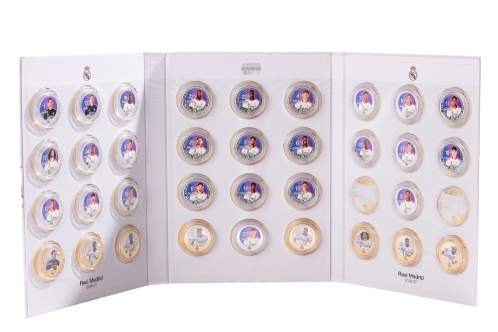 Álbum iCoins abierto con las monedas de la colección