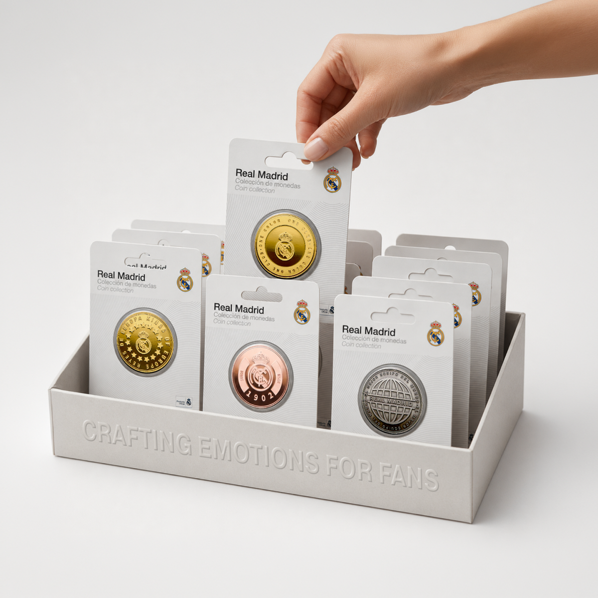 Moneda Oficial Real Madrid Coleccionable One Club One Color Oro